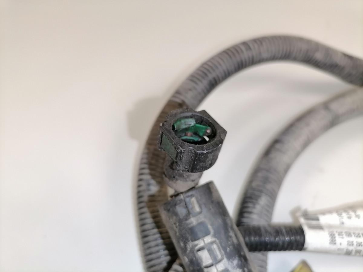 Volvo Ad Blue cable 20952899 - Sistema de combustible para Camión: foto 5 Volvo Ad Blue cable 20952899 - Sistema de combustible para Camión: foto 5