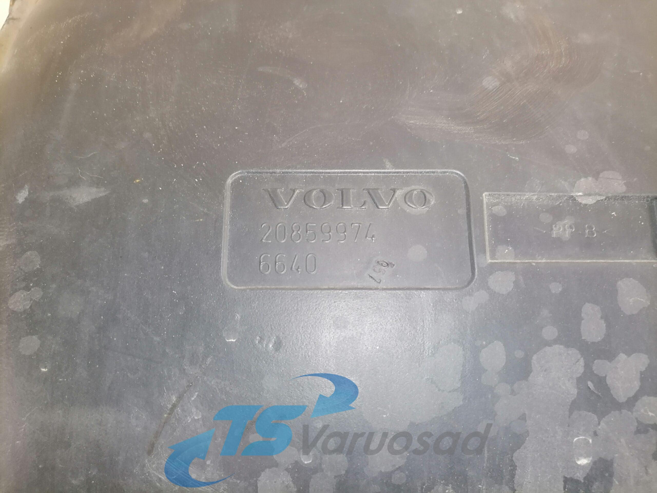 Volvo Air filter housing 20859974 - Sistema de admisión de aire para Camión: foto 5 Volvo Air filter housing 20859974 - Sistema de admisión de aire para Camión: foto 5