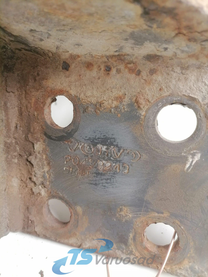 Volvo Bumper bracket 20499243 - Parachoques para Camión: foto 3 Volvo Bumper bracket 20499243 - Parachoques para Camión: foto 3