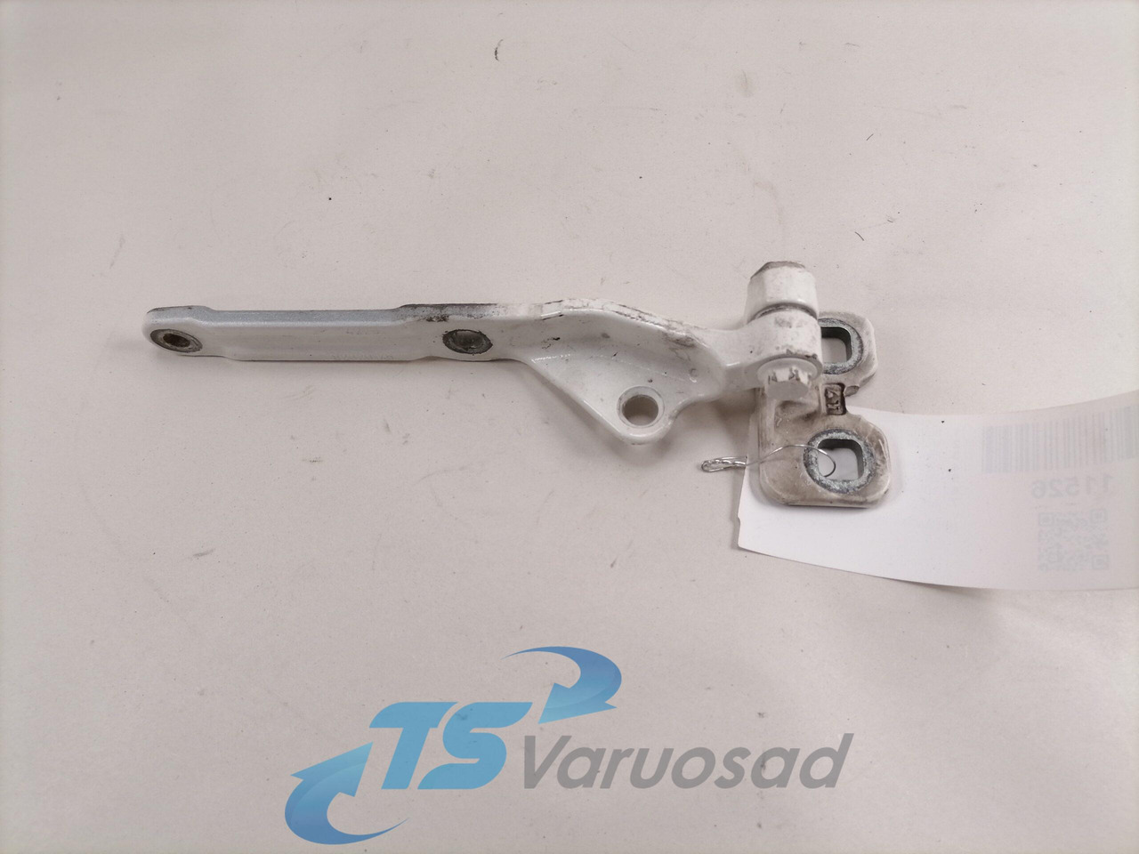 Volvo Iluvõre kandurhing 82320176 - Parrilla para Camión: foto 1 Volvo Iluvõre kandurhing 82320176 - Parrilla para Camión: foto 1