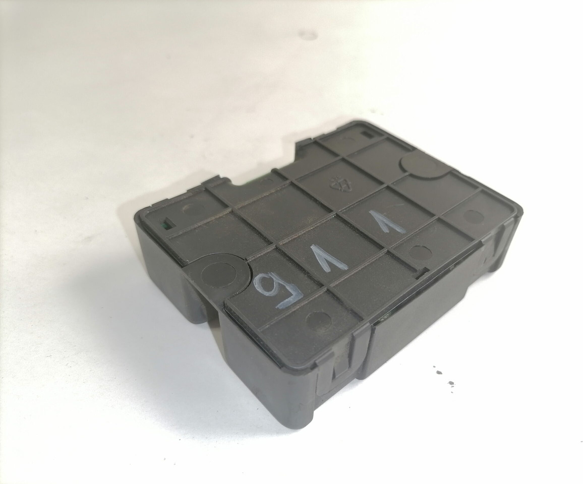 Volvo Juhtplokk, immobilisaator 20392425 - Unidad de control para Camión: foto 2 Volvo Juhtplokk, immobilisaator 20392425 - Unidad de control para Camión: foto 2