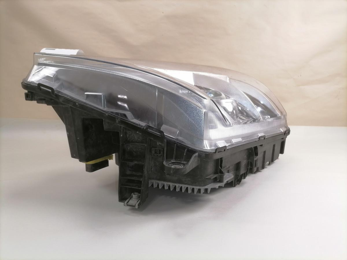 Volvo Light 22239247 - Luz/ Iluminación para Camión: foto 2 Volvo Light 22239247 - Luz/ Iluminación para Camión: foto 2