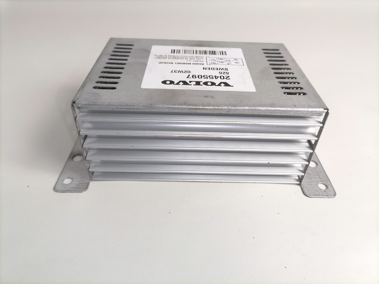 Volvo Radio Memory Backup 20455097 - Unidad de control para Camión: foto 4 Volvo Radio Memory Backup 20455097 - Unidad de control para Camión: foto 4