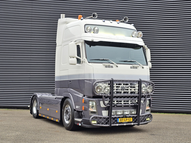Volvo FH400 / SHOWTRUCK / SPECIAL / EXHAUST VALVE / 4X2 - Cabeza tractora: foto 2 Volvo FH400 / SHOWTRUCK / SPECIAL / EXHAUST VALVE / 4X2 - Cabeza tractora: foto 2