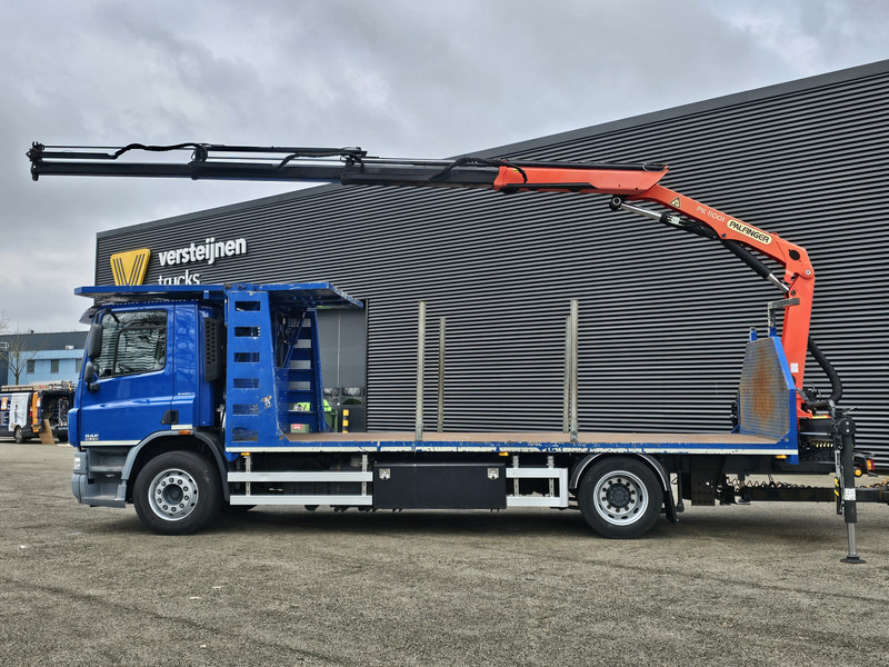 DAF CF 75.310 / PALFINGER CRANE + TRAILER - Camión grúa: foto 2 DAF CF 75.310 / PALFINGER CRANE + TRAILER - Camión grúa: foto 2