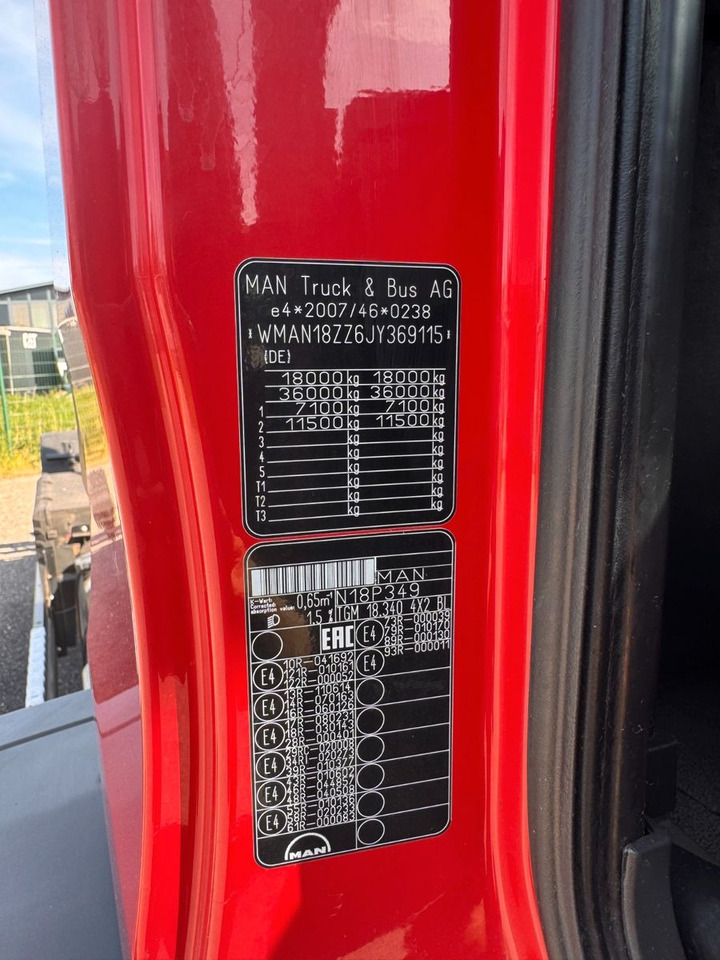 MAN 18.340 HIAB mit hydr. C-Verr. | Klima | Sperrdif - Camión multibasculante: foto 3 MAN 18.340 HIAB mit hydr. C-Verr. | Klima | Sperrdif - Camión multibasculante: foto 3