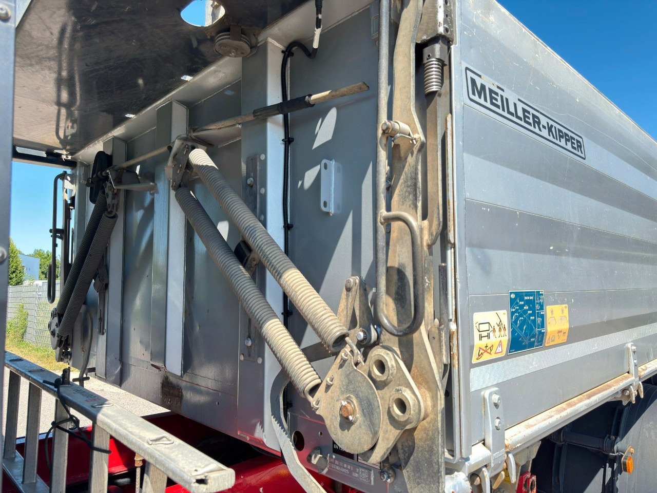 Camión volquete MAN 26.460 6x2 Meiller 3. Seitenkipper: foto 13
