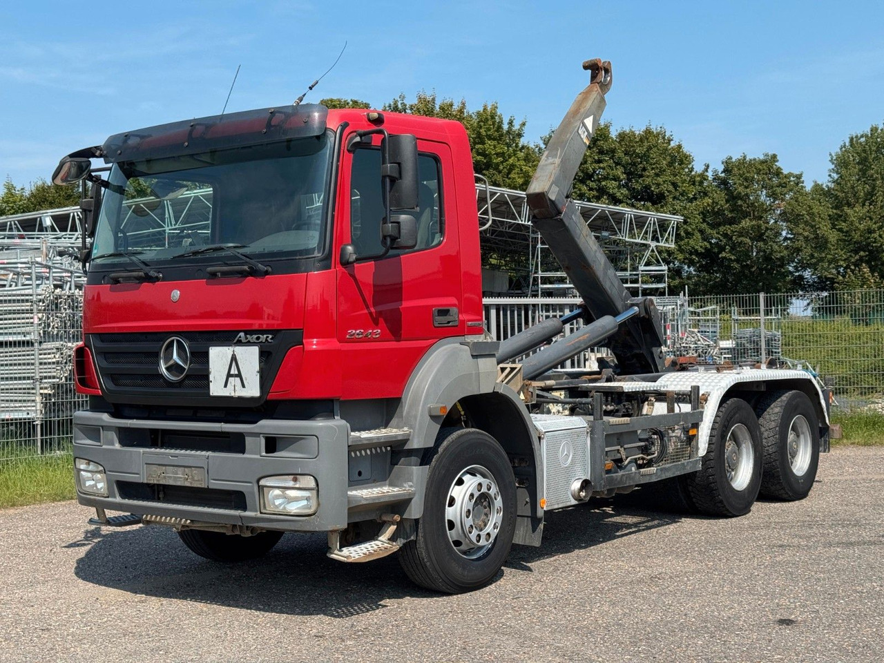 Mercedes-Benz 2643 6x4 VDL hydr. Federstütze | Klima | 6,5m - Camión multibasculante: foto 1 Mercedes-Benz 2643 6x4 VDL hydr. Federstütze | Klima | 6,5m - Camión multibasculante: foto 1