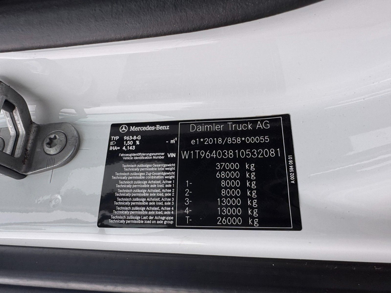 Mercedes-Benz 3748 8X4 Meiller Abroller mit Funk Top  Zustand - Camión multibasculante: foto 3 Mercedes-Benz 3748 8X4 Meiller Abroller mit Funk Top  Zustand - Camión multibasculante: foto 3