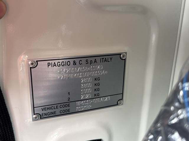 Piaggio Porter NP6 - Camión caja cerrada: foto 5 Piaggio Porter NP6 - Camión caja cerrada: foto 5