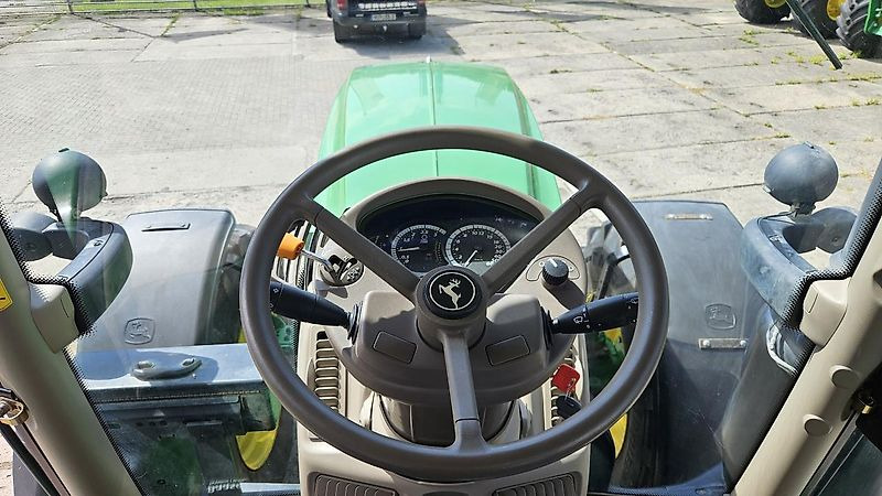 Tractor John Deere 6175R: foto 15