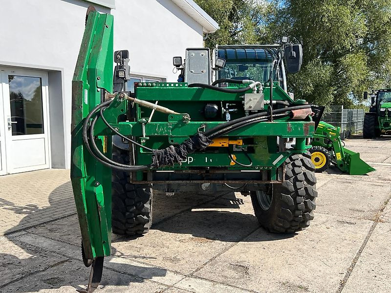 Spearhead LRS 2401-L Astsäge GreenTec - Tractor: foto 2 Spearhead LRS 2401-L Astsäge GreenTec - Tractor: foto 2