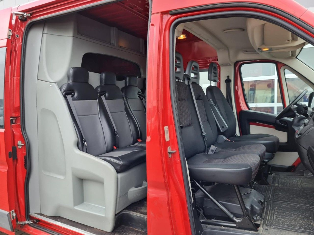 Citroën Jumper 35 Kasten L3H2 Doka 7-Sitze AHK KLIMA KAM - Furgón, Furgoneta combi: foto 5 Citroën Jumper 35 Kasten L3H2 Doka 7-Sitze AHK KLIMA KAM - Furgón, Furgoneta combi: foto 5