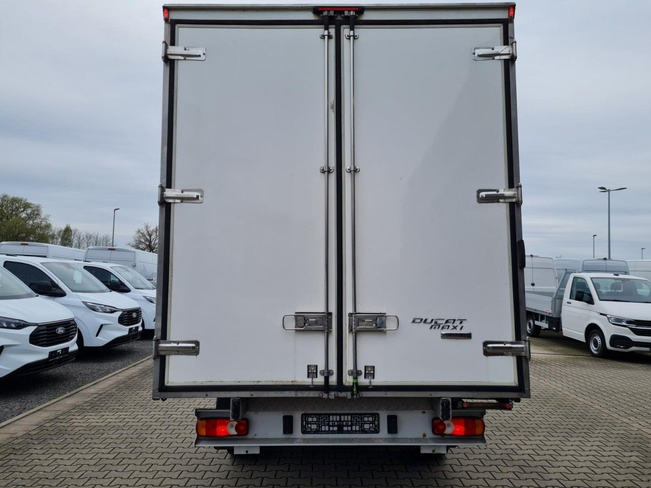 Fiat Ducato 35 Koffer 150 maxi Multijet Klima - Furgoneta caja cerrada: foto 5 Fiat Ducato 35 Koffer 150 maxi Multijet Klima - Furgoneta caja cerrada: foto 5