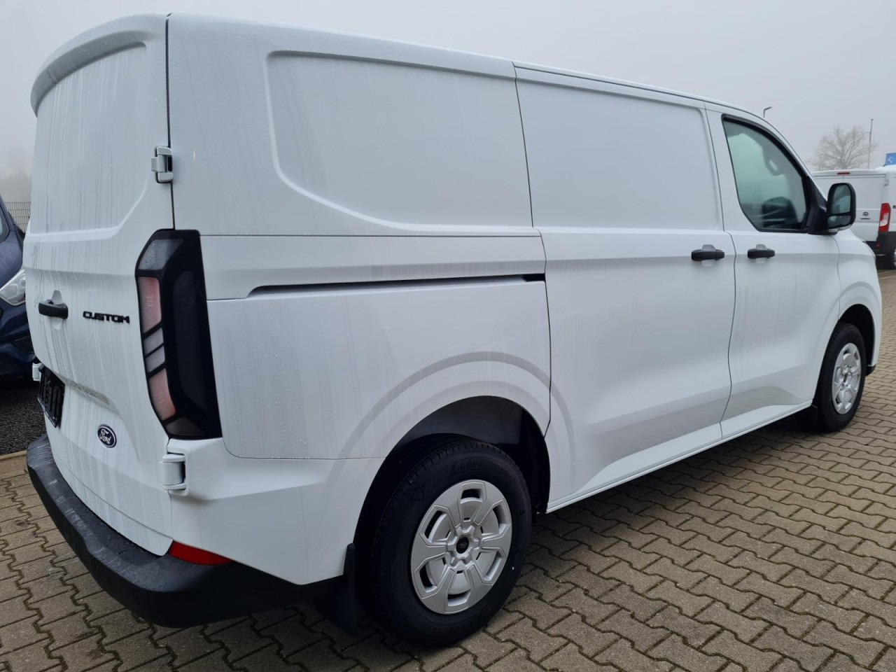 Ford Custom Kasten L1 Trend KLIMA KAMERA TEMPO VERKLEIDUNG - Furgoneta pequeña: foto 4 Ford Custom Kasten L1 Trend KLIMA KAMERA TEMPO VERKLEIDUNG - Furgoneta pequeña: foto 4