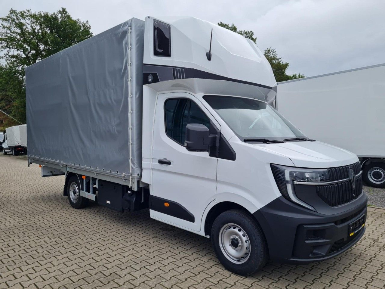 Renault Master 35 Pritsche Schiebe Plane Schlafkab Luftf - Furgoneta con lona: foto 3 Renault Master 35 Pritsche Schiebe Plane Schlafkab Luftf - Furgoneta con lona: foto 3