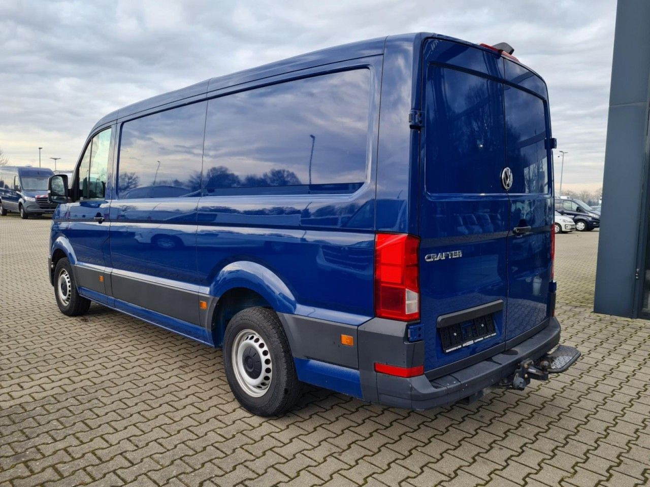 Volkswagen Crafter 35 Kasten Plus Doka mixto 6 Sitze NAVI A - Furgón, Furgoneta combi: foto 5 Volkswagen Crafter 35 Kasten Plus Doka mixto 6 Sitze NAVI A - Furgón, Furgoneta combi: foto 5