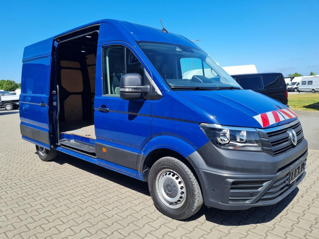 Volkswagen Crafter 35 Kasten TDI MR L3H3 RWD AHK - Furgón: foto 5 Volkswagen Crafter 35 Kasten TDI MR L3H3 RWD AHK - Furgón: foto 5