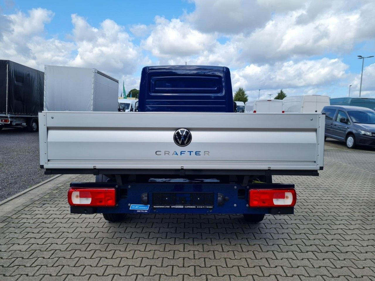 Volkswagen Crafter 35 Pritsche TDI L3 KLIMA TEMPOMAT 3 Sitz - Furgoneta caja abierta: foto 5 Volkswagen Crafter 35 Pritsche TDI L3 KLIMA TEMPOMAT 3 Sitz - Furgoneta caja abierta: foto 5