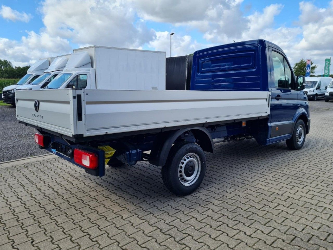 Volkswagen Crafter 35 Pritsche TDI L3 KLIMA TEMPOMAT 3 Sitz - Furgoneta caja abierta: foto 4 Volkswagen Crafter 35 Pritsche TDI L3 KLIMA TEMPOMAT 3 Sitz - Furgoneta caja abierta: foto 4