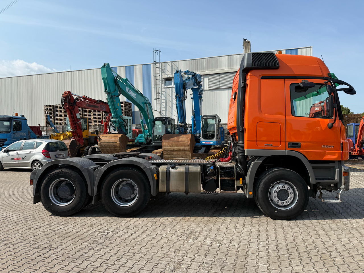 Mercedes-Benz 2651 Actros MP2 V8 SZM Telligent Retarder - Cabeza tractora: foto 4 Mercedes-Benz 2651 Actros MP2 V8 SZM Telligent Retarder - Cabeza tractora: foto 4