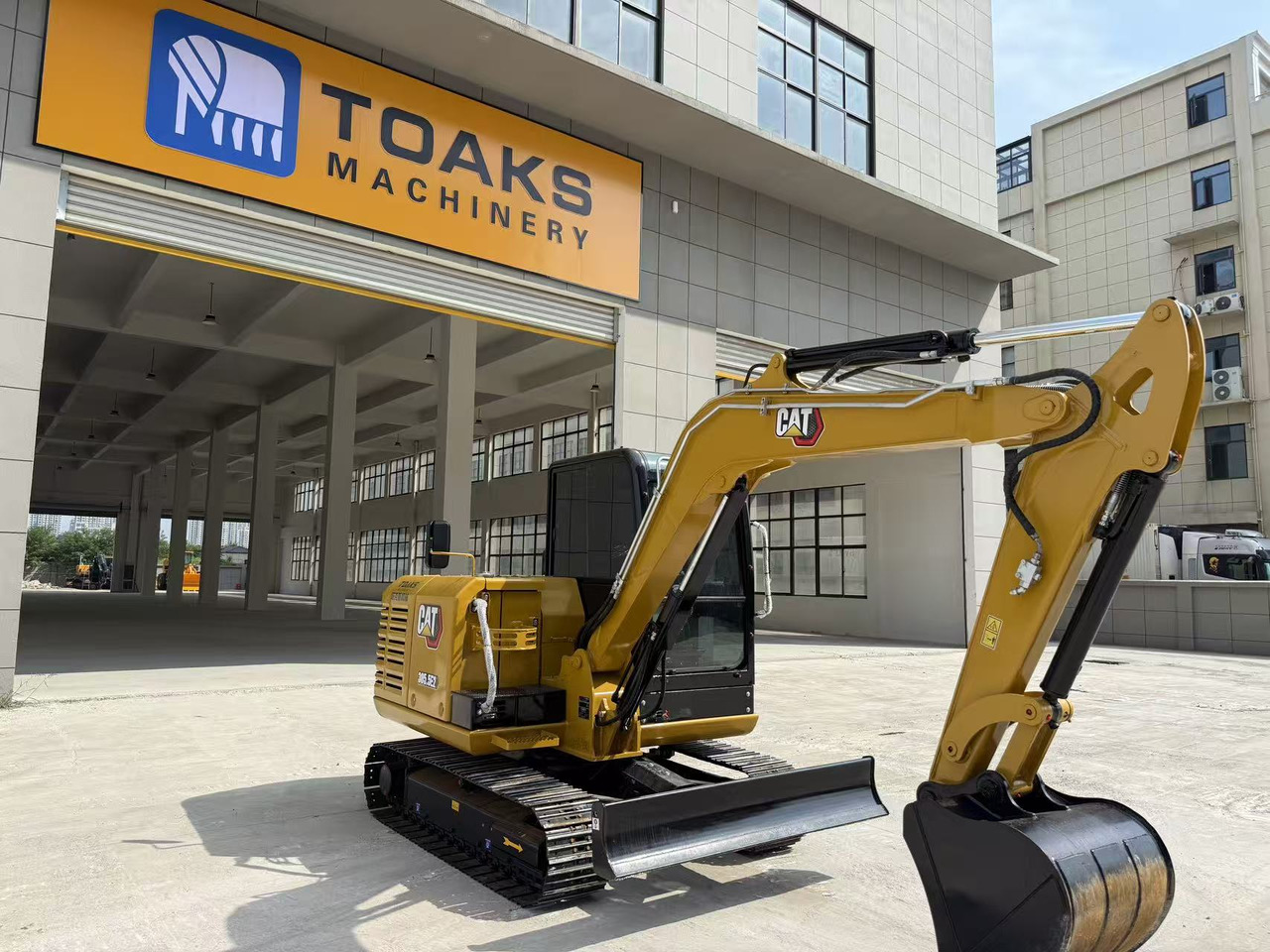 CATERPILLAR 305.5E2 - Miniexcavadora: foto 2 CATERPILLAR 305.5E2 - Miniexcavadora: foto 2