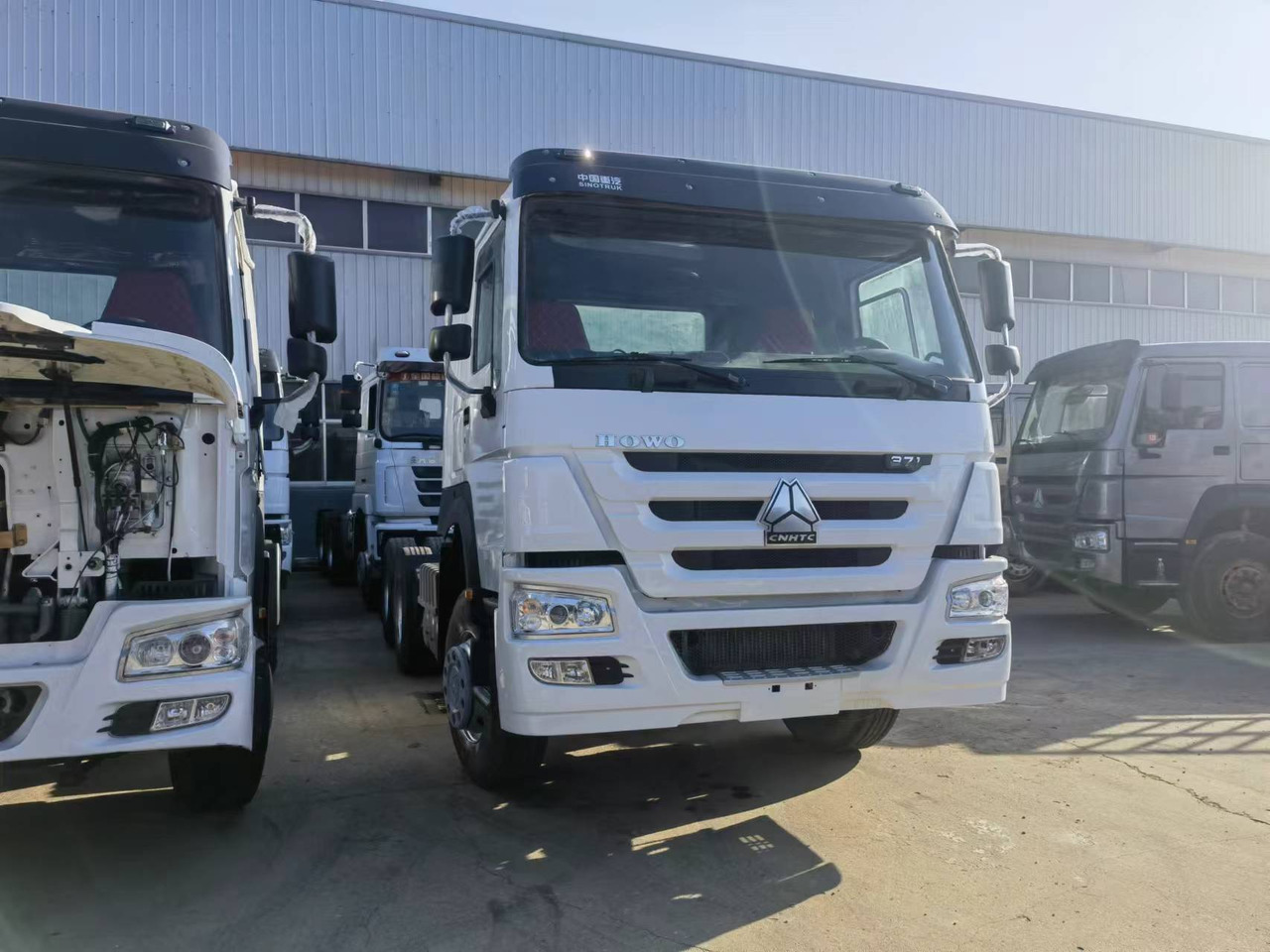 Sinotruk HOWO 371 Tractor - Cabeza tractora: foto 3 Sinotruk HOWO 371 Tractor - Cabeza tractora: foto 3
