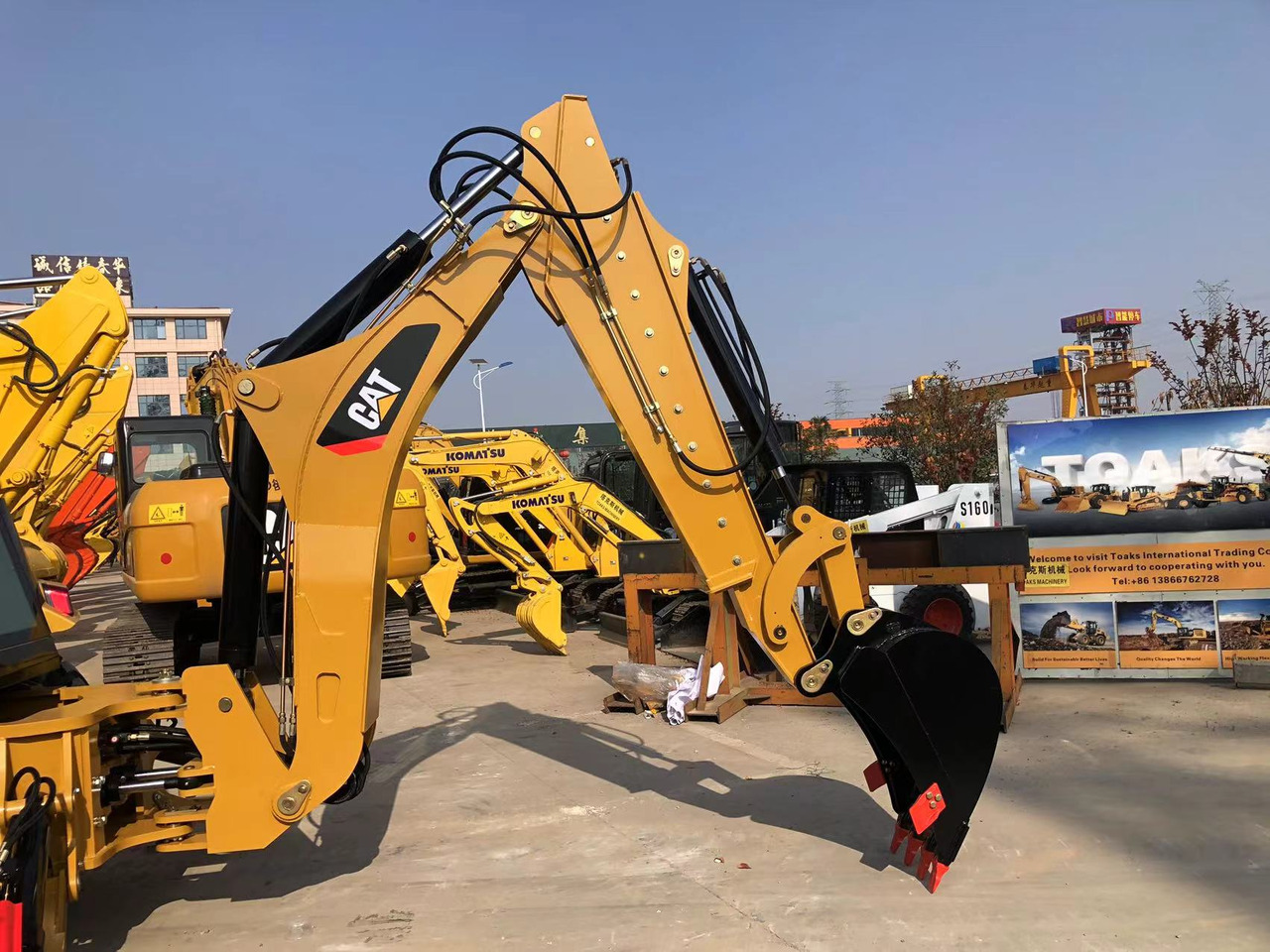 Caterpillar 420F - Retroexcavadora: foto 3 Caterpillar 420F - Retroexcavadora: foto 3