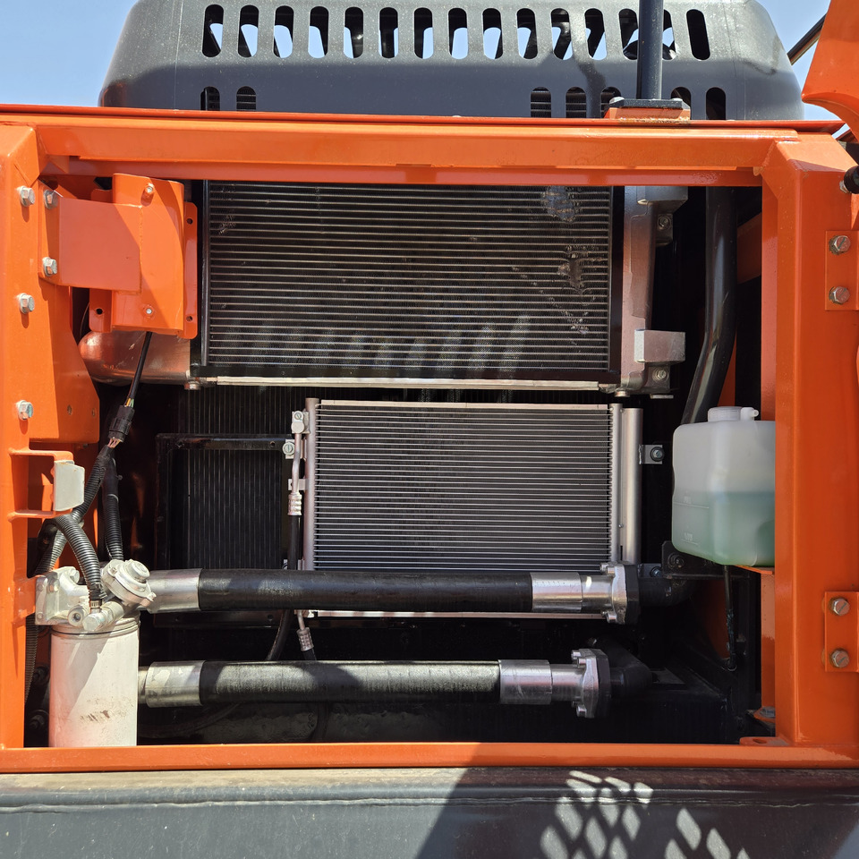 Excavadora Doosan DX300: foto 10 Excavadora Doosan DX300: foto 10