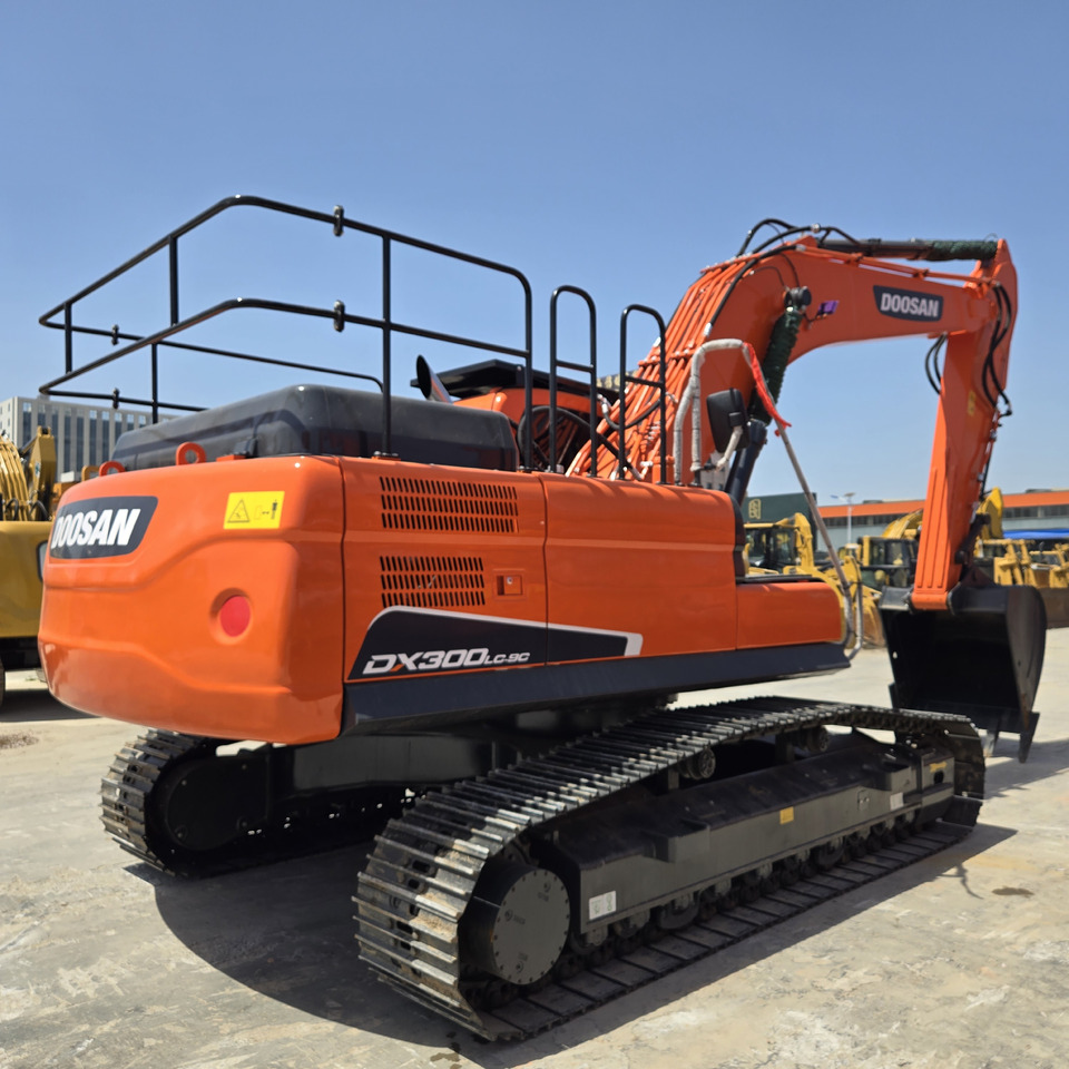 Excavadora Doosan DX300: foto 6 Excavadora Doosan DX300: foto 6