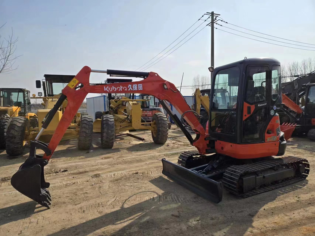 KUBOTA U35 - Miniexcavadora: foto 4 KUBOTA U35 - Miniexcavadora: foto 4