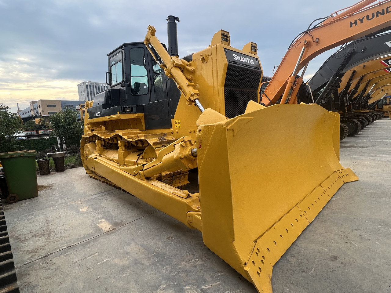 SHANTUI SD32 - Bulldozer: foto 5 SHANTUI SD32 - Bulldozer: foto 5