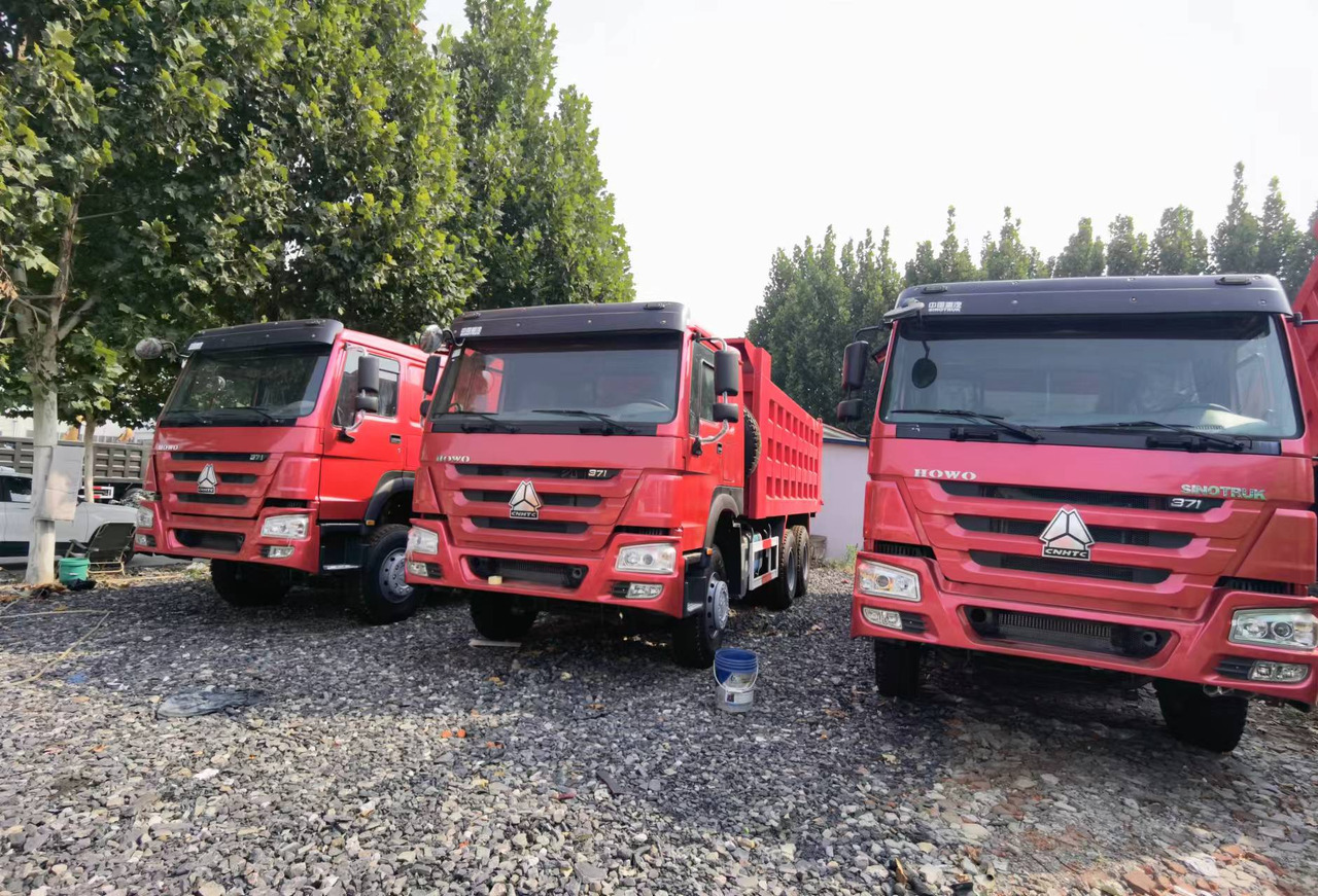 Sinotruk HOWO 371 6*4 Dump truck - Camión volquete: foto 5 Sinotruk HOWO 371 6*4 Dump truck - Camión volquete: foto 5