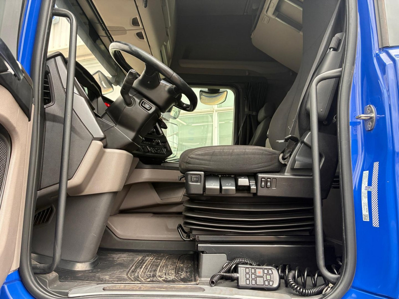 Cabeza tractora Cabeza Tractora Scania R450 AUTOMATICO-INTARDER: foto 7 Cabeza tractora Cabeza Tractora Scania R450 AUTOMATICO-INTARDER: foto 7