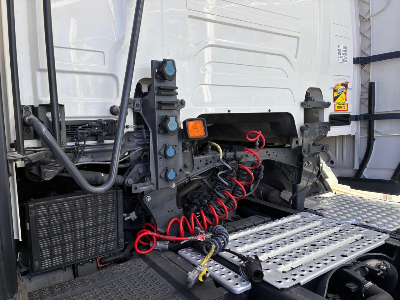 Cabeza Tractora Scania R500 AUTOMATICO-INTARDER - Cabeza tractora: foto 5 Cabeza Tractora Scania R500 AUTOMATICO-INTARDER - Cabeza tractora: foto 5