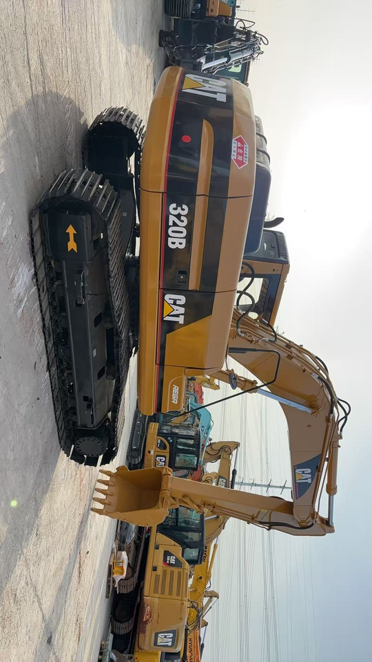 CATERPILLAR 320BL CAT 320 BL - Excavadora de cadenas: foto 3 CATERPILLAR 320BL CAT 320 BL - Excavadora de cadenas: foto 3