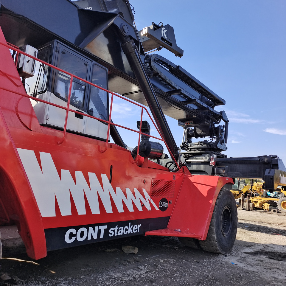 FANTUZZI CS45KMHD - Reach stacker: foto 4 FANTUZZI CS45KMHD - Reach stacker: foto 4