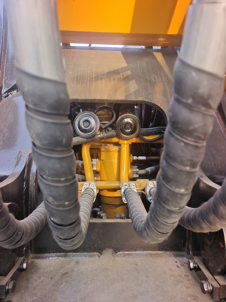 SANY 215H SY 215C - Excavadora de cadenas: foto 5 SANY 215H SY 215C - Excavadora de cadenas: foto 5