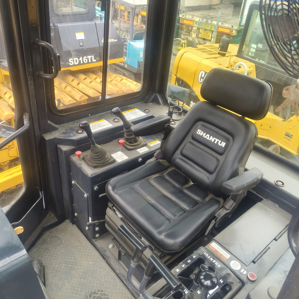 SHANTUI SD16 - Bulldozer: foto 5 SHANTUI SD16 - Bulldozer: foto 5