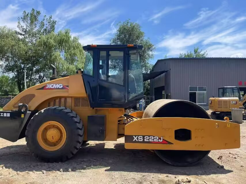 XCMG XS222J XS223J - Apisonadora de asfalto: foto 3 XCMG XS222J XS223J - Apisonadora de asfalto: foto 3