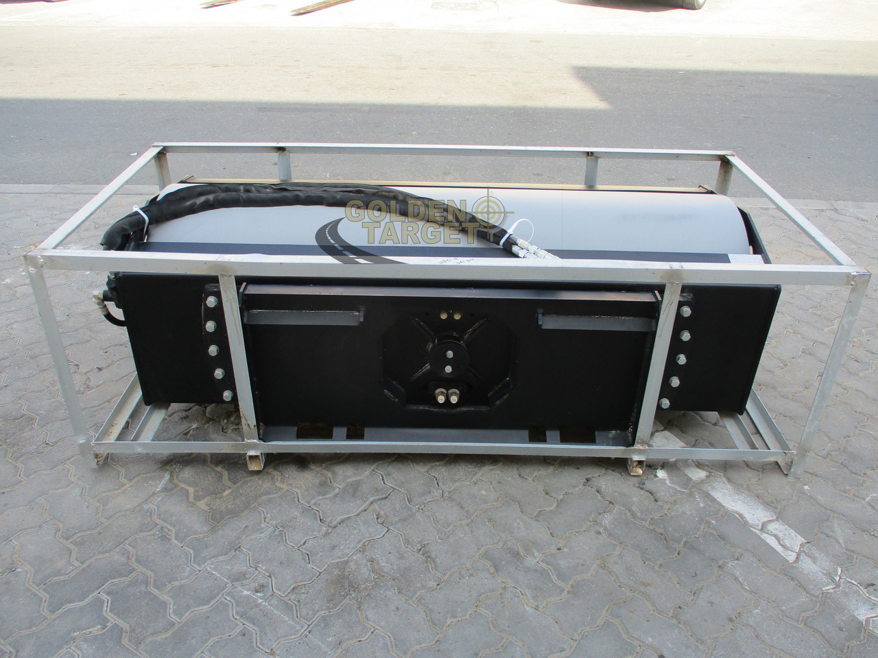 Suihe Skid Steer Vibratory Roller - Implemento: foto 4 Suihe Skid Steer Vibratory Roller - Implemento: foto 4