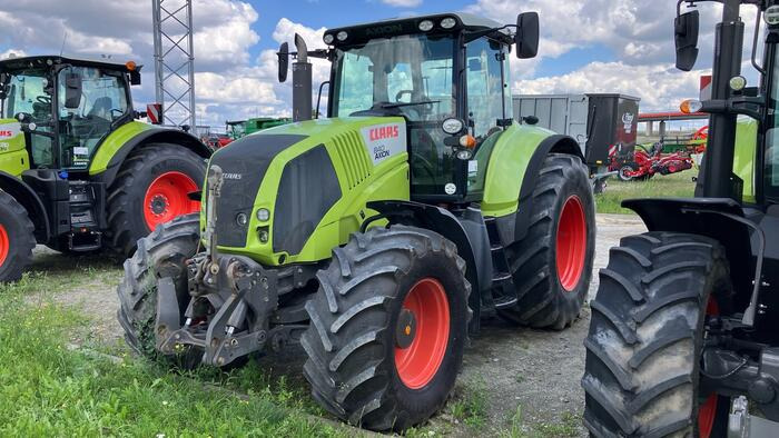Claas Axion 840 - Tractor: foto 1 Claas Axion 840 - Tractor: foto 1