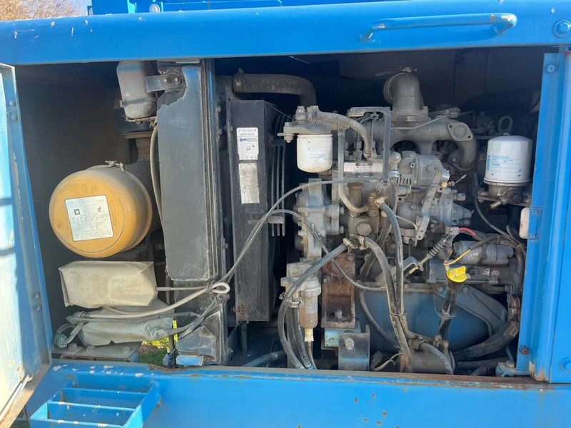 Plataforma telescopica Aichi Aichi SR 18 A Hoogwerker diesel Rups: foto 13