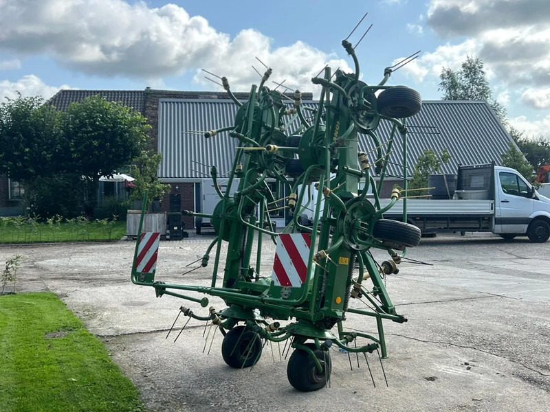 Krone KW 8.82/8 Schudder 8 elements Schudder - Henificadora: foto 4 Krone KW 8.82/8 Schudder 8 elements Schudder - Henificadora: foto 4