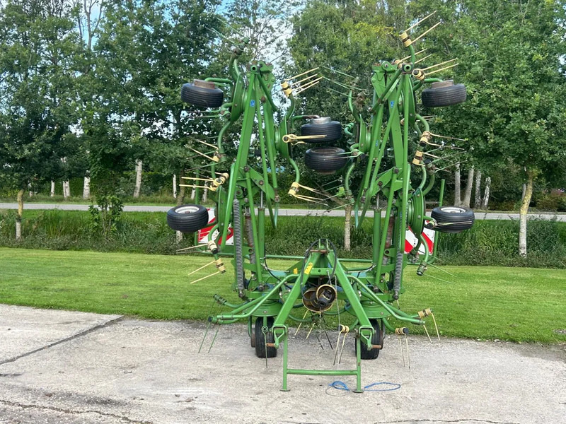 Krone KW 8.82/8 Schudder 8 elements Schudder - Henificadora: foto 2 Krone KW 8.82/8 Schudder 8 elements Schudder - Henificadora: foto 2