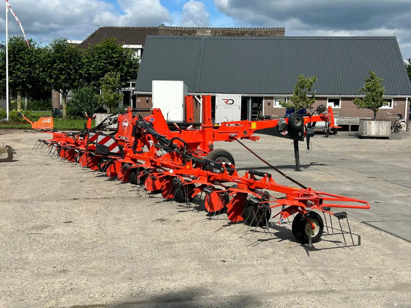 Kuhn GF 13012 Schudder getrokken - Henificadora: foto 2 Kuhn GF 13012 Schudder getrokken - Henificadora: foto 2
