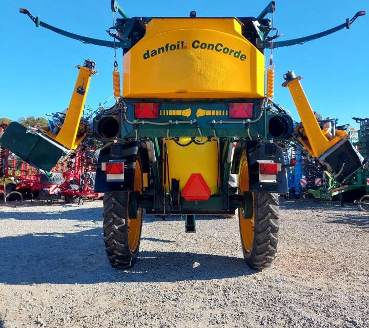 Danfoil ConCorde 3000L - 24m med GPS - Pulverizador arrastrado: foto 5 Danfoil ConCorde 3000L - 24m med GPS - Pulverizador arrastrado: foto 5