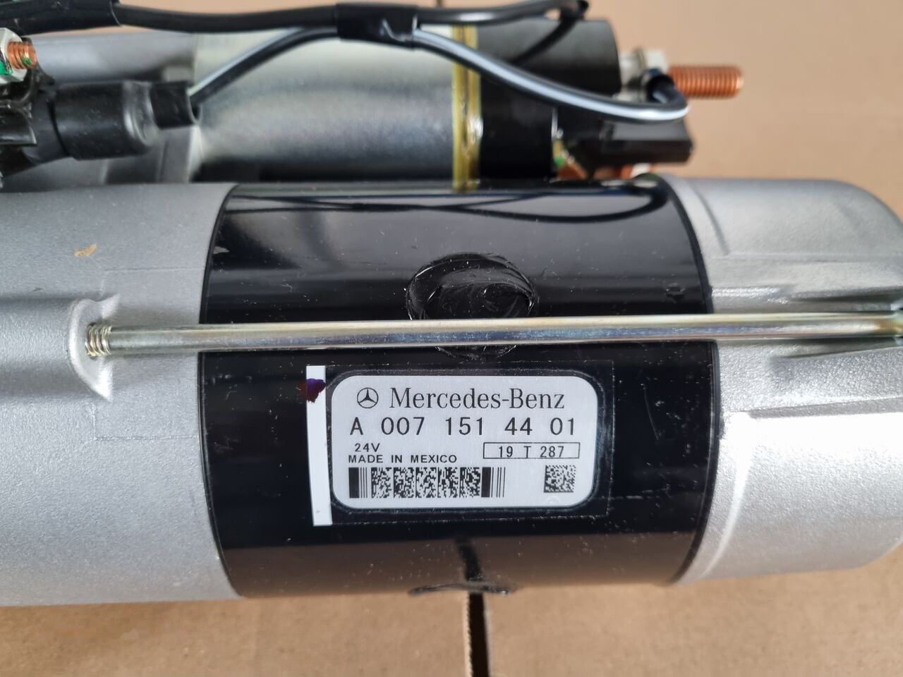 Mercedes-Benz ACTROS MP2 -MP3-MP4 A 0071514401 Mercedes-Benz ACTROS MB3 - Arranque para Camión: foto 1 Mercedes-Benz ACTROS MP2 -MP3-MP4 A 0071514401 Mercedes-Benz ACTROS MB3 - Arranque para Camión: foto 1