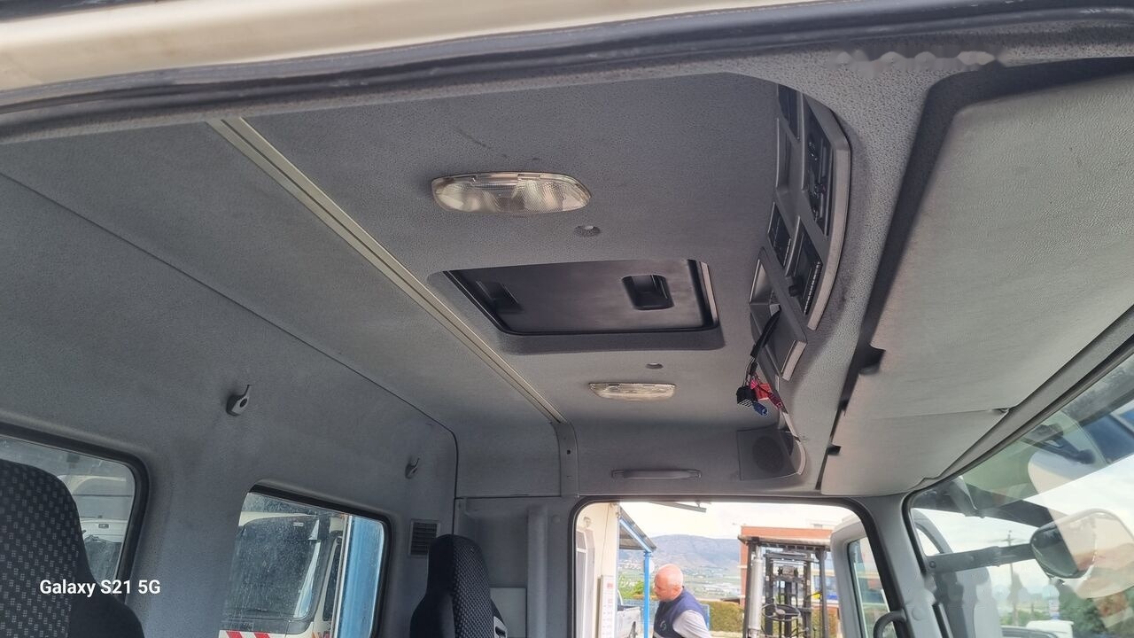 Mercedes-Benz CAB MERCEDES ACTROS MP 3 MEDIUM Mercedes-Benz ACTROS MP3 - Cabina para Camión: foto 3 Mercedes-Benz CAB MERCEDES ACTROS MP 3 MEDIUM Mercedes-Benz ACTROS MP3 - Cabina para Camión: foto 3