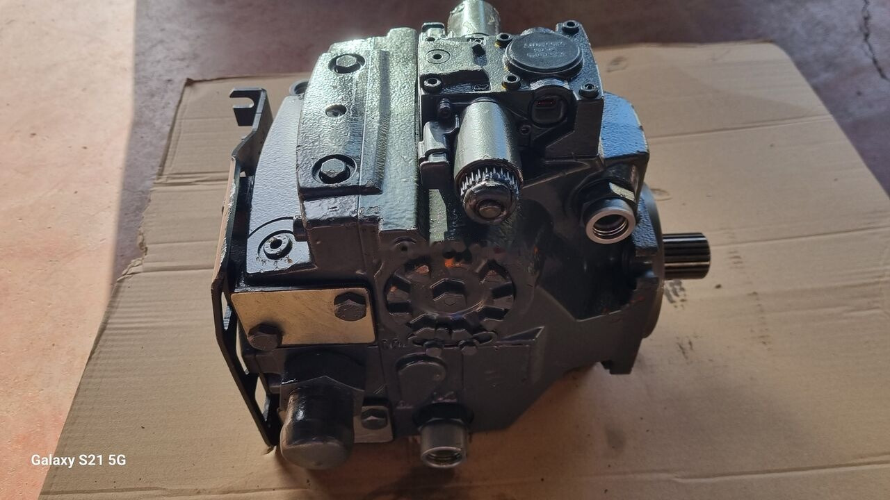 Mercedes-Benz HYDRAULIC POMP A9605500183 Mercedes-Benz ACTROS MP4 - Bomba hidráulica para Camión: foto 1 Mercedes-Benz HYDRAULIC POMP A9605500183 Mercedes-Benz ACTROS MP4 - Bomba hidráulica para Camión: foto 1